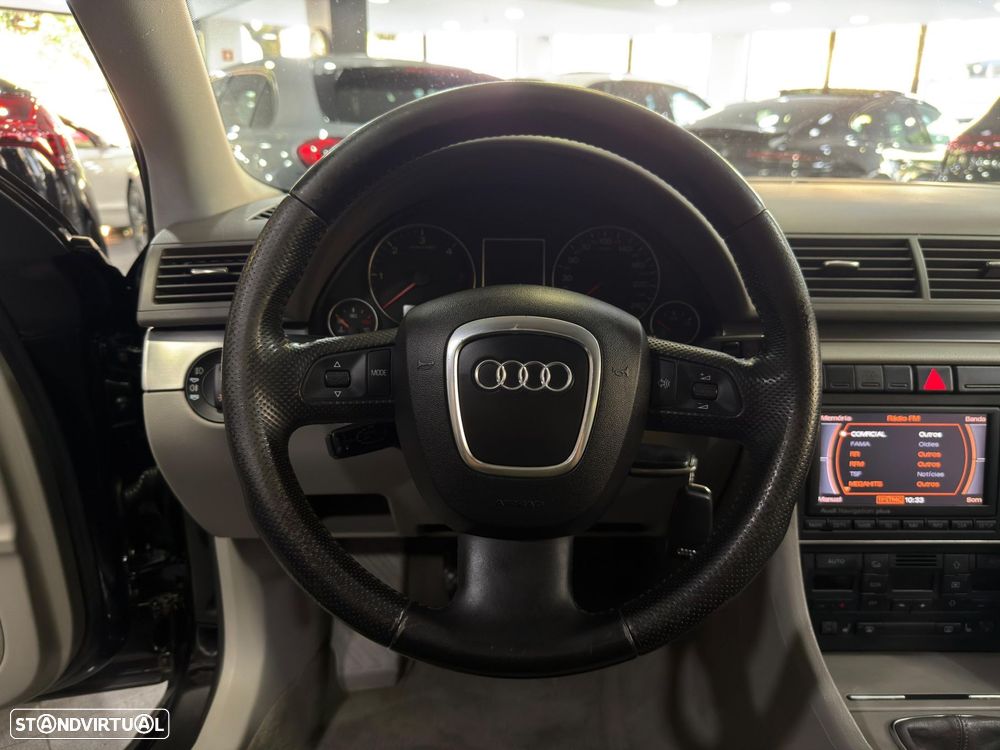 Audi A4 Avant 2.0 TDi S-line - 14