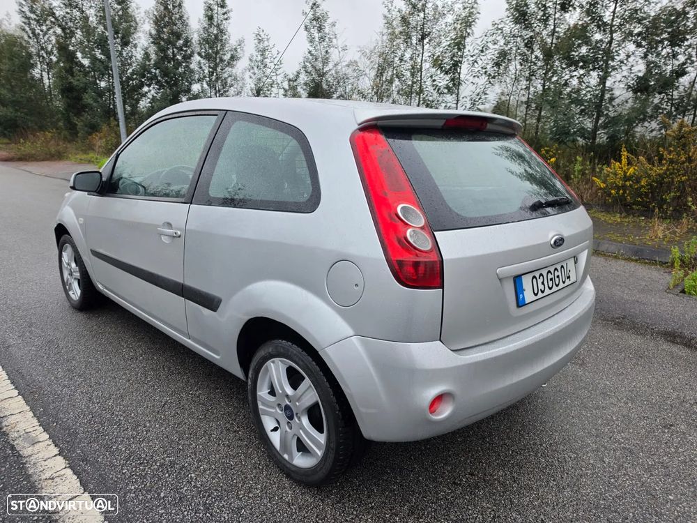 Ford Fiesta - 1