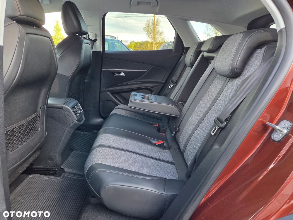 Peugeot 3008 BlueHDi 130 Stop & Start EAT8 Allure Business-Paket - 33