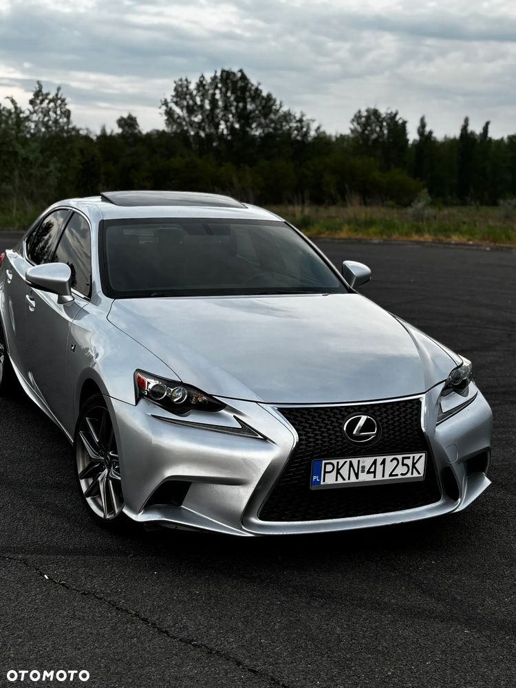 Lexus IS 200t Sport Line - 3