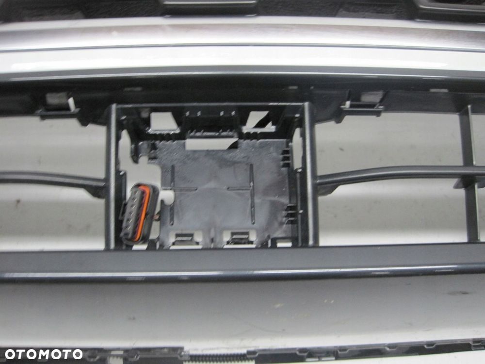 ZDERZAK AUDI Q3 83A S-LINE 4 PDC 24R XENON PRZÓD PRZEDNI - 10