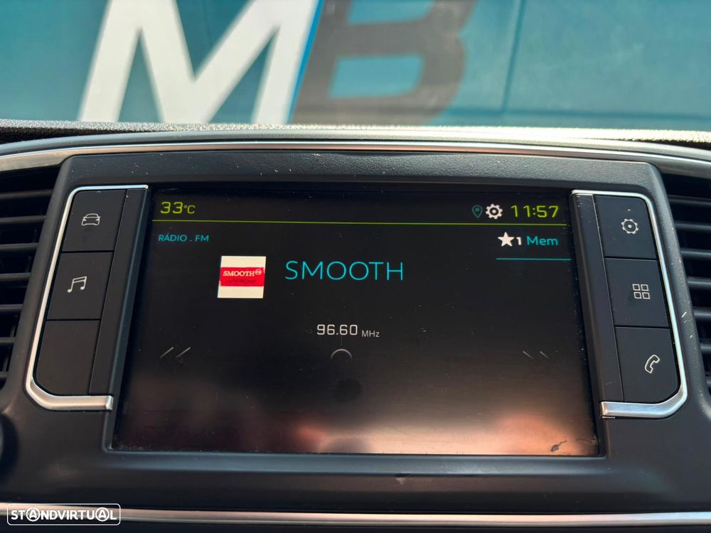 Peugeot e-Traveller 75 kWh Long — fotografia 19