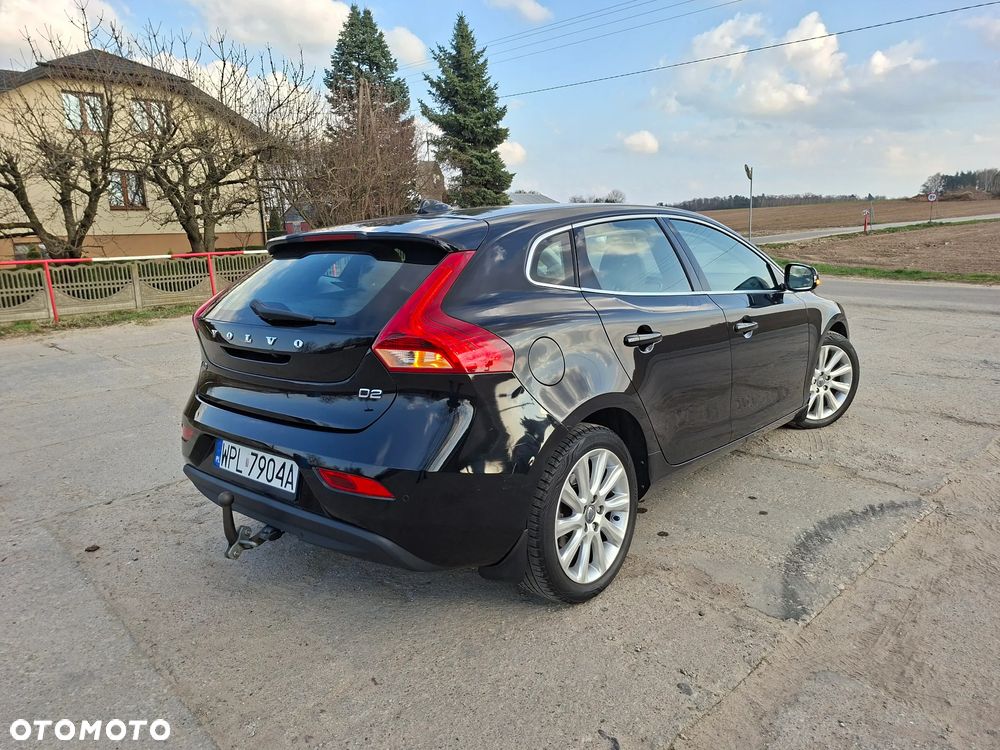 Volvo V40 D2 Momentum - 10