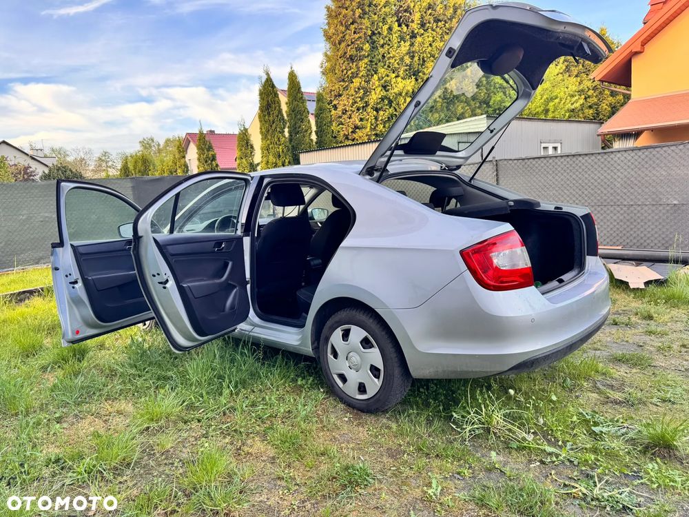 Skoda RAPID - 11
