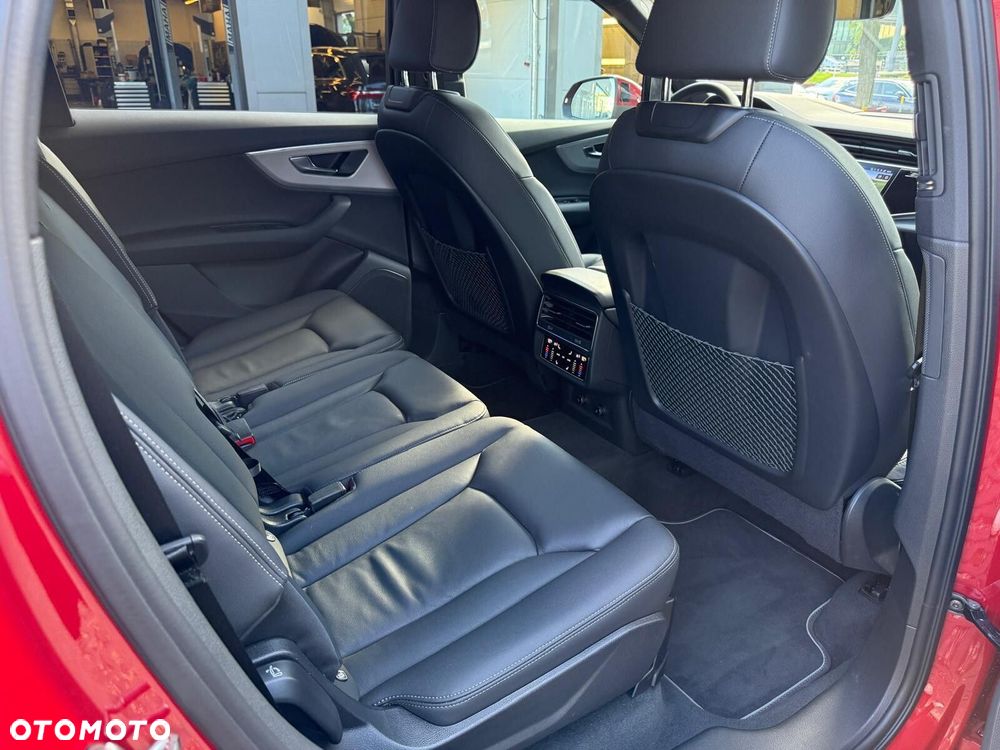 Audi Q7 - 19