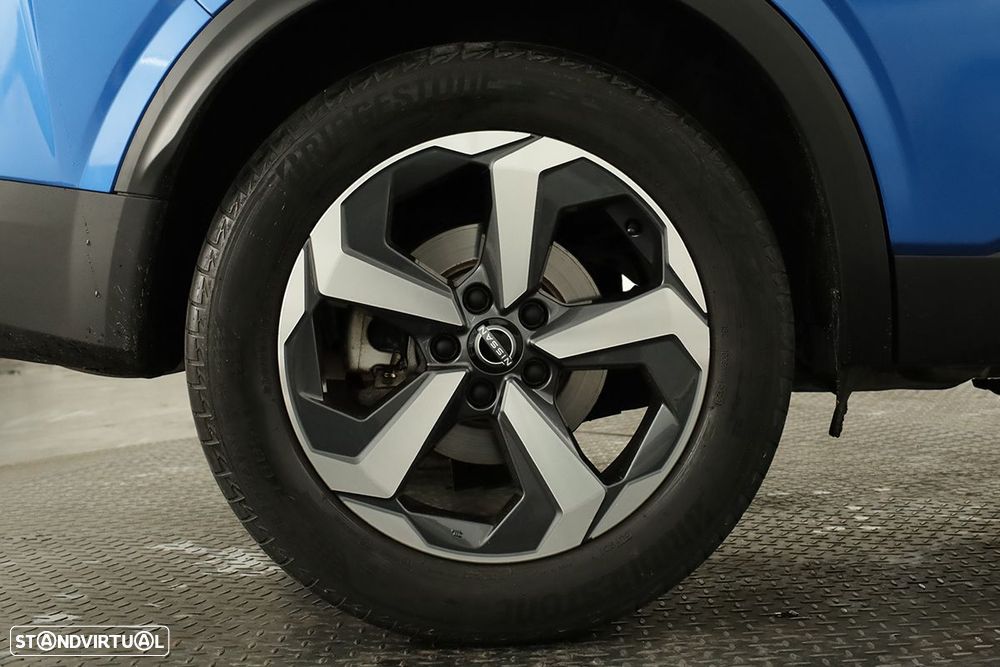 Nissan Qashqai 1.3 DIG-T N-Connecta LED Xtronic - 5