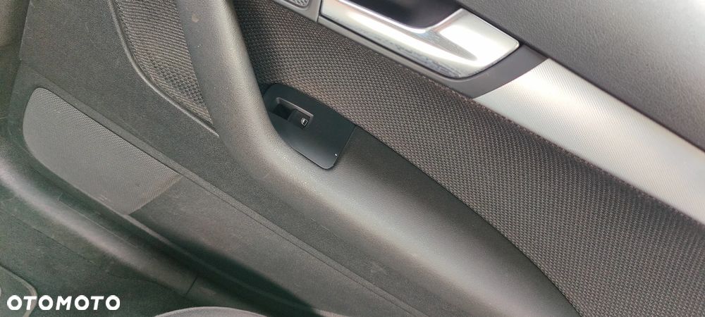 Audi A3 Sportback 2.0 TDI Ambiente S tronic - 38