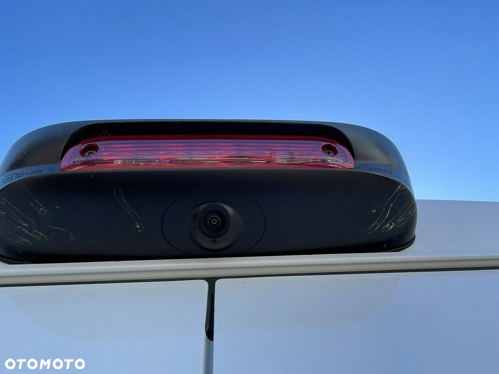 Opel Movano - 16