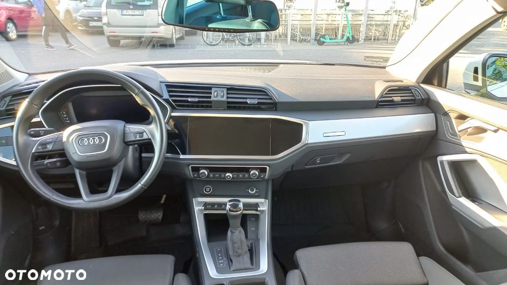 Audi Q3 35 TFSI S tronic - 18