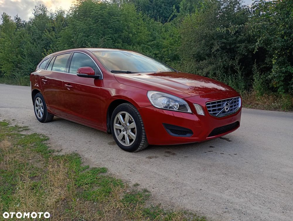 Volvo V60 T4 Momentum - 2