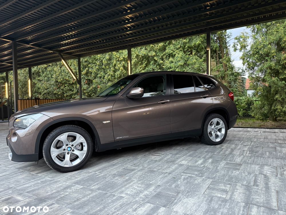 BMW X1 sDrive20d - 14