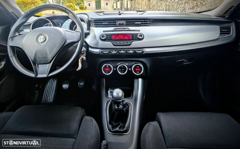 Alfa Romeo Giulietta 1.6 JTDM 16V Sport - 9