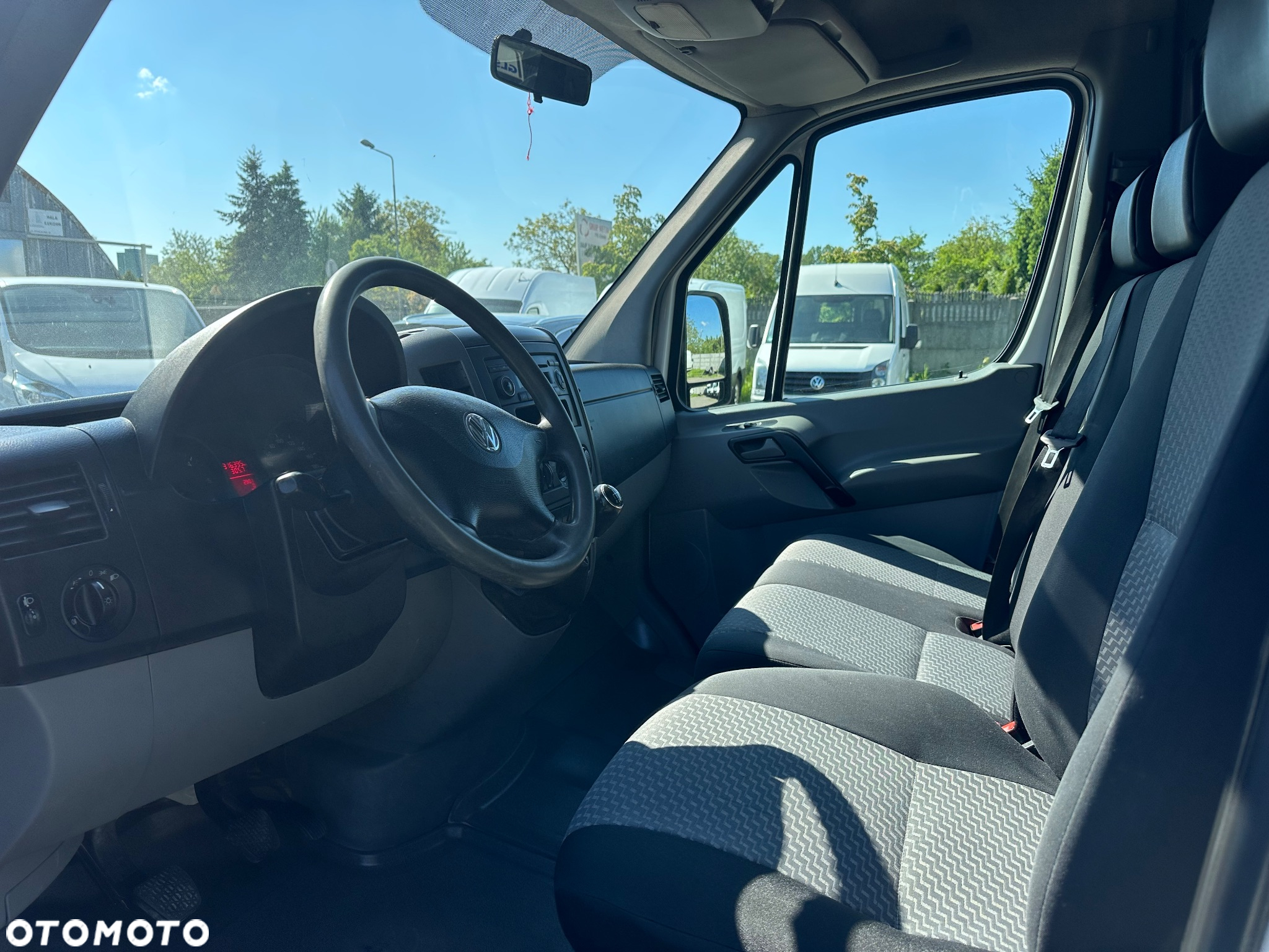 Volkswagen Crafter 2.0tdi 109ps 2011r L2H2 webasto - 10