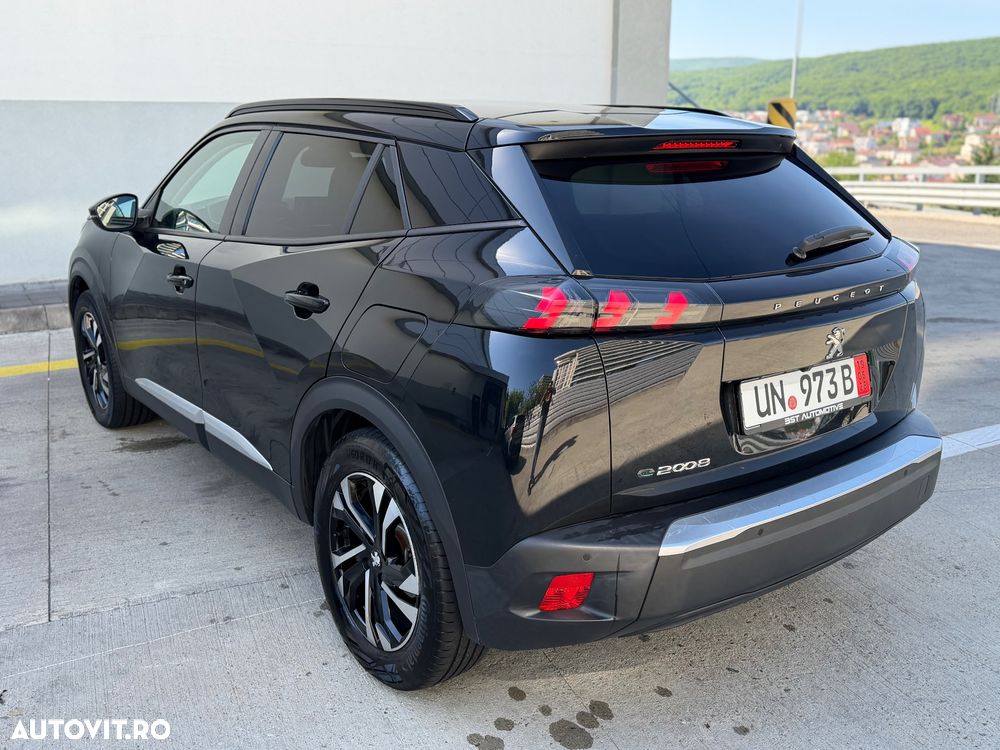 Peugeot 2008 e-2008 Allure Pack - 18