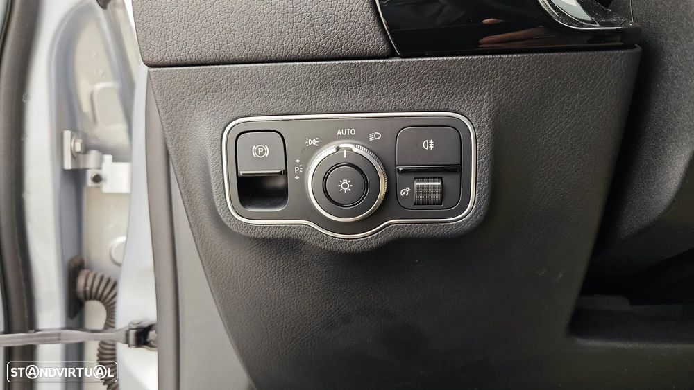 Mercedes-Benz GLA 250 e Progressive - 22