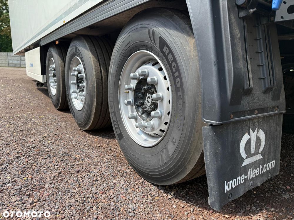 Krone Carrier Vector 1950 , Doppelstock - 12