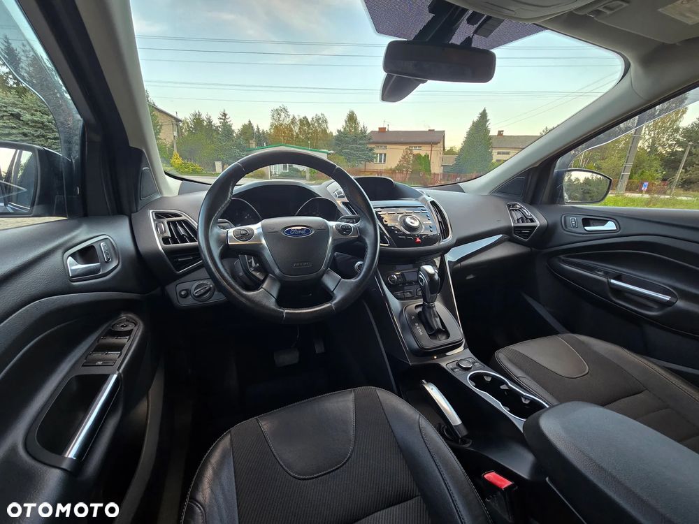 Ford Kuga 2.0 TDCi 4x4 Titanium - 17