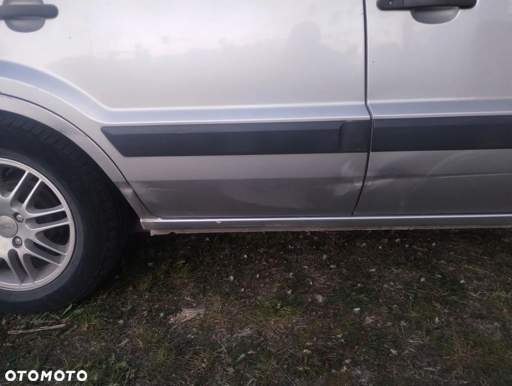 Ford Fusion 1.4 Amber X - 9