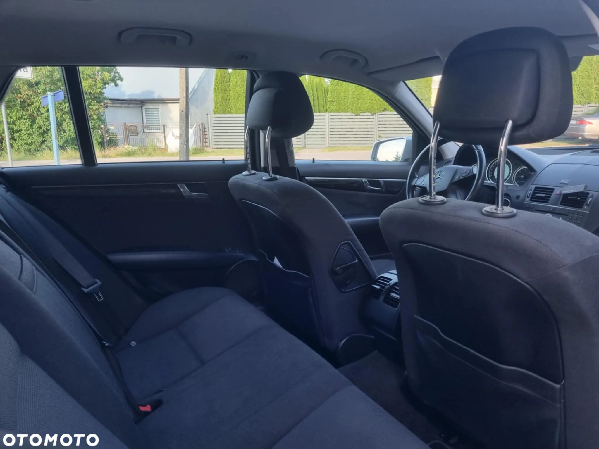 Mercedes-Benz Klasa C 220 T CDI DPF Automatik Avantgarde - 9