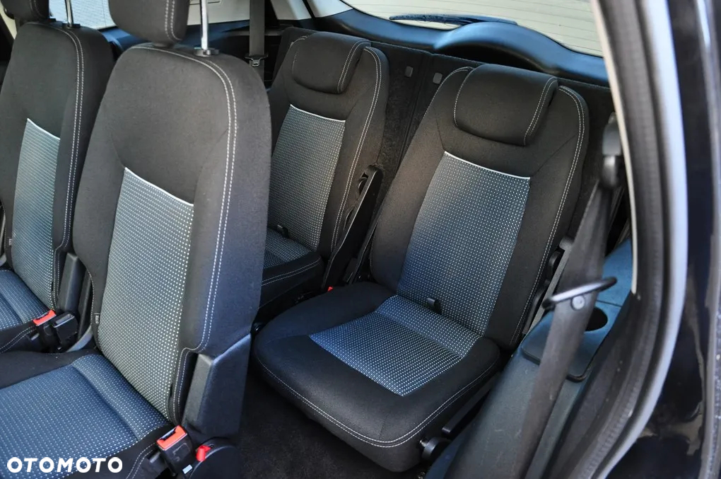 Ford S-Max 2.0 TDCi DPF Titanium - 28