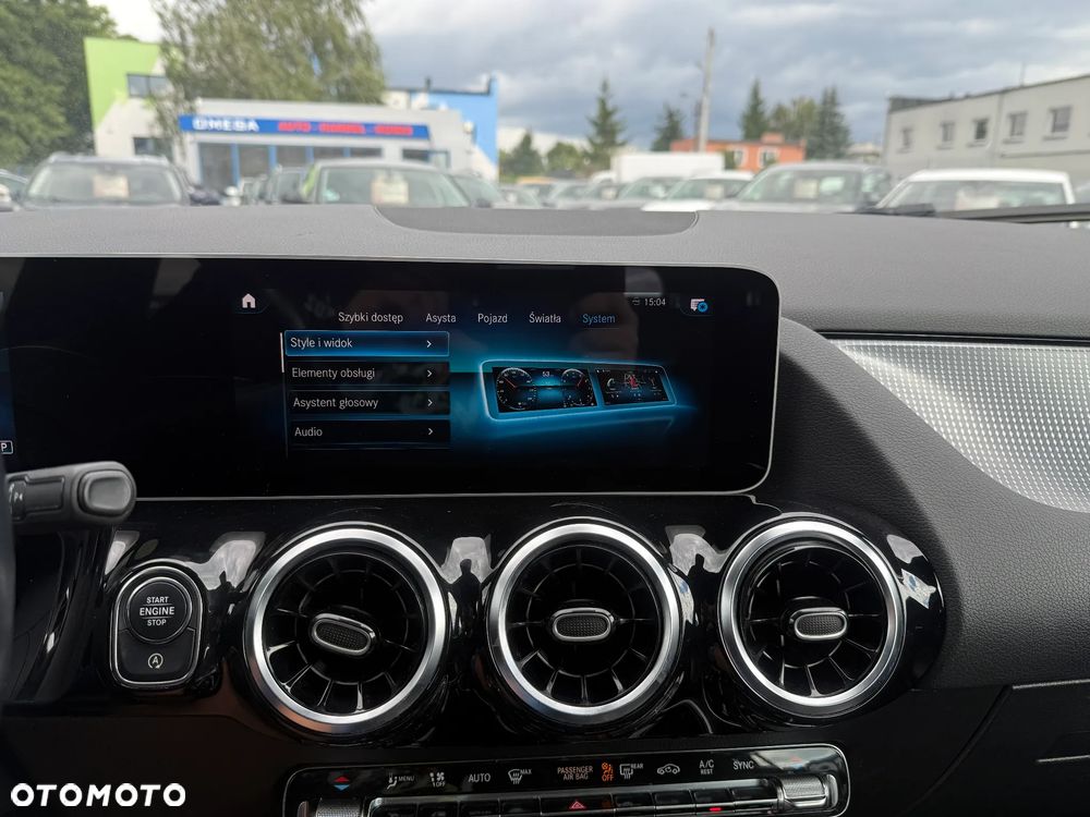 Mercedes-Benz GLA 200 d 8G-DCT - 22