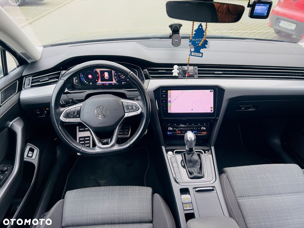 Volkswagen Passat Variant 2.0 TDI Business DSG - 22