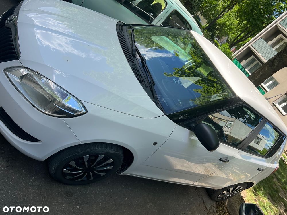 Skoda Fabia 1.6 TDI DPF Fresh - 3
