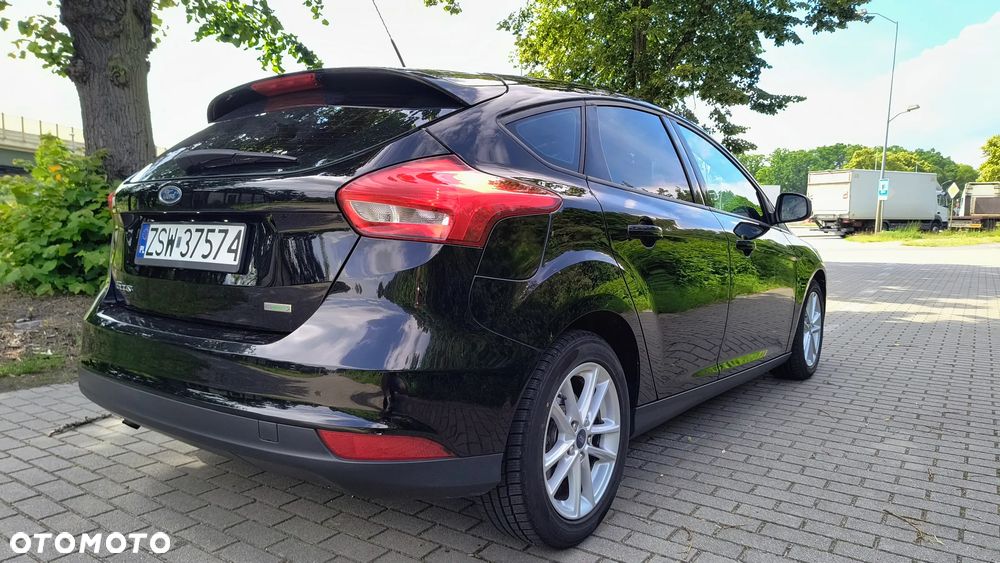 Ford Focus 1.0 EcoBoost Gold X (Trend) - 3