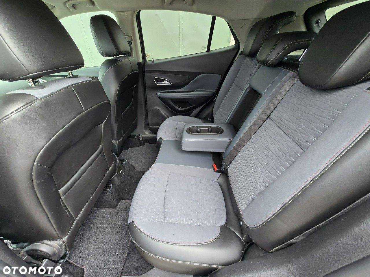Opel Mokka 1.4 T Cosmo S&S - 8