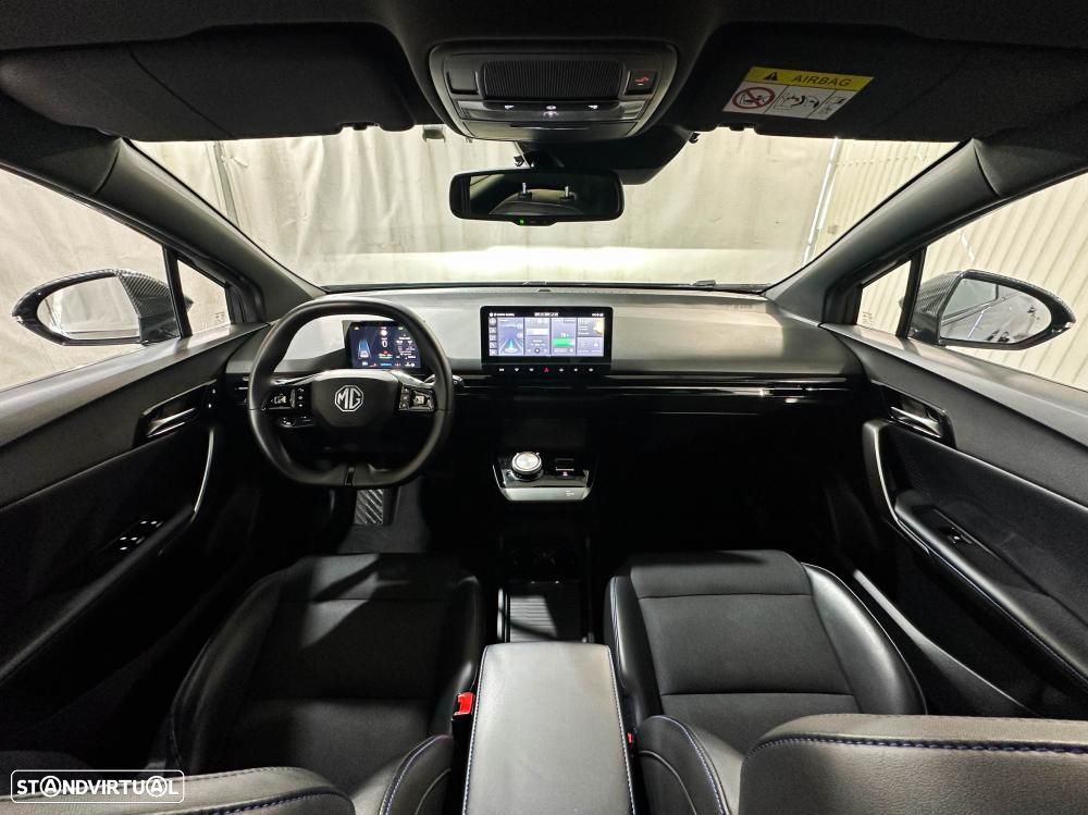 MG MG4 77 kWh Extended Range Luxury - 11
