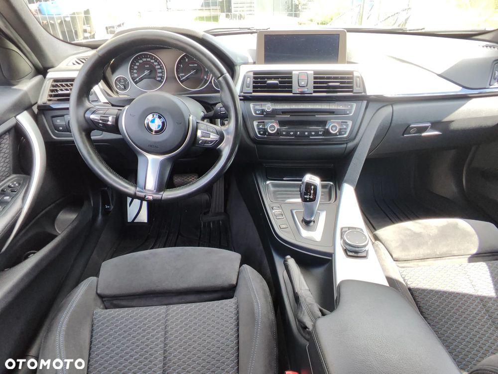 BMW Seria 3 320d DPF Edition Sport - 7
