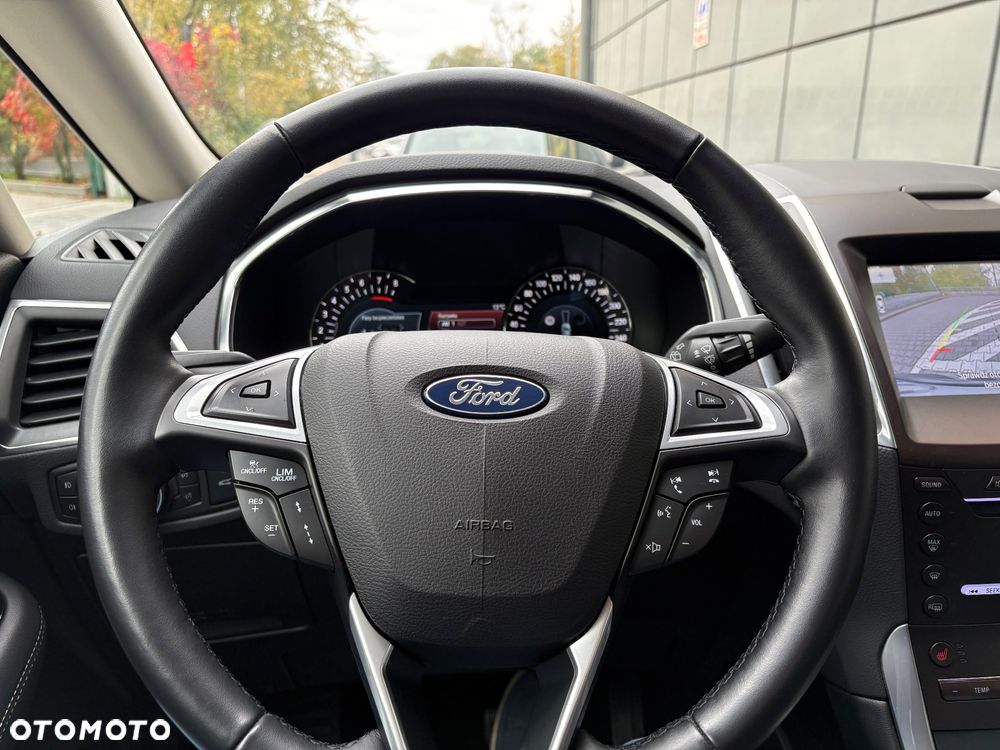 Ford S-Max - 20