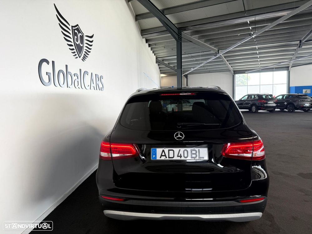 Mercedes-Benz GLC 220 - 40