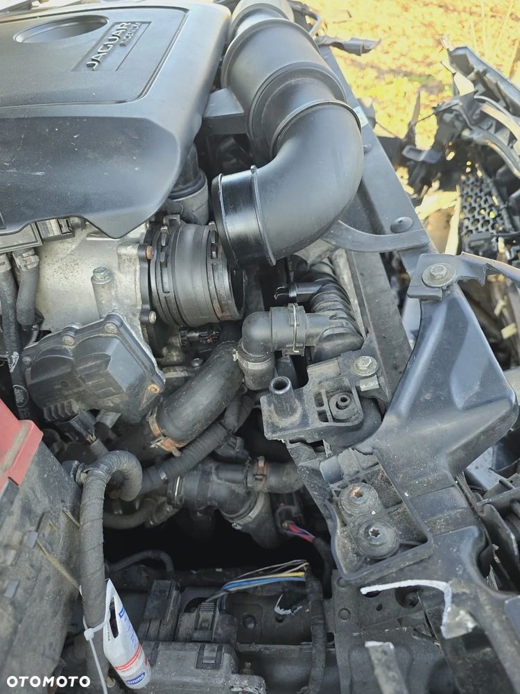 Jaguar XF 2.0 i4D Prestige - 33