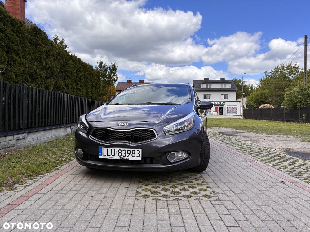 Kia Ceed - 1