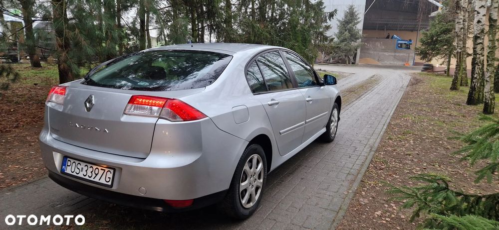 Renault Laguna dCi 110 FAP Dynamique - 3