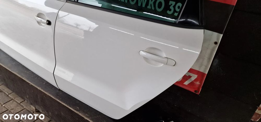 DRZWI LEWY TYŁ VW POLO V 6R 6C 5D LB9A - 7
