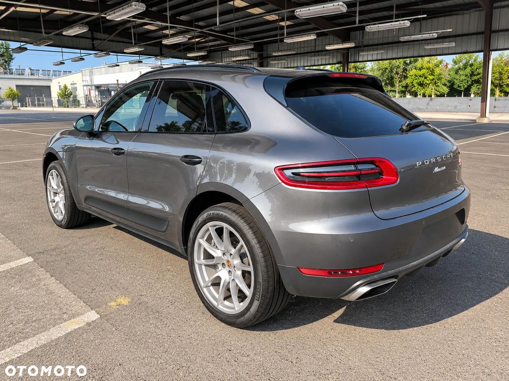 Porsche Macan - 4