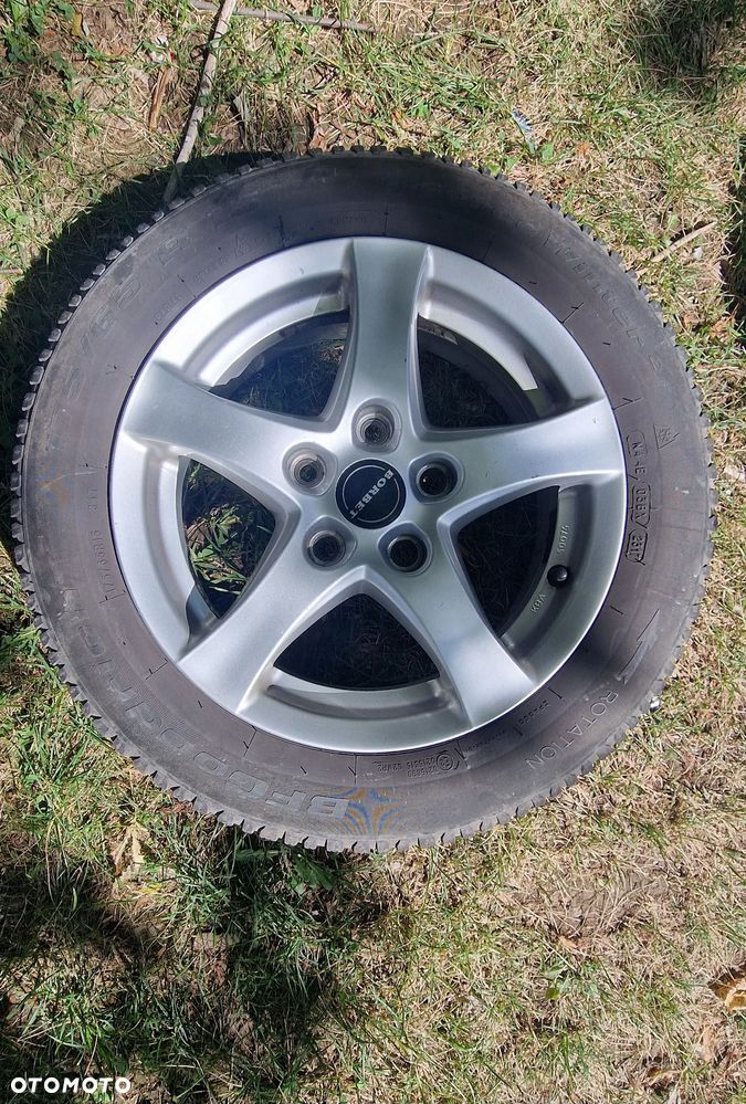 Volkswagen Golf - 18
