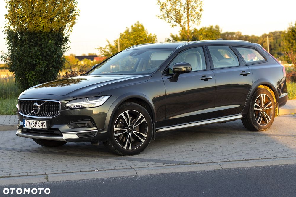 Volvo V90 - 4
