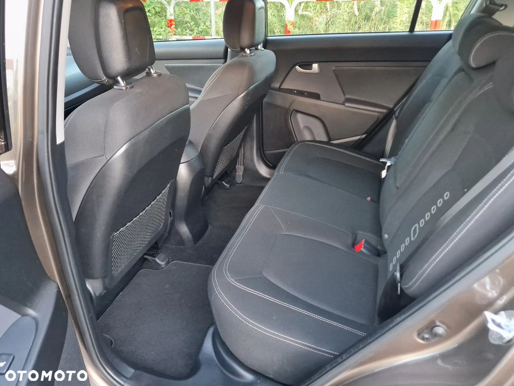 Kia Sportage 1.6 GDI 2WD DREAM-TEAM EDITION - 31