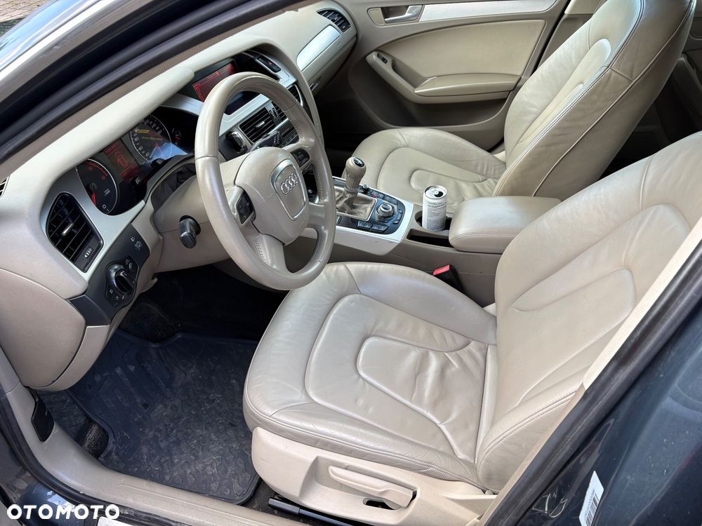 Audi A4 Avant 2.0 TDI - 5