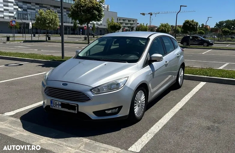 Ford Focus 1.6 TDCi DPF Trend - 9