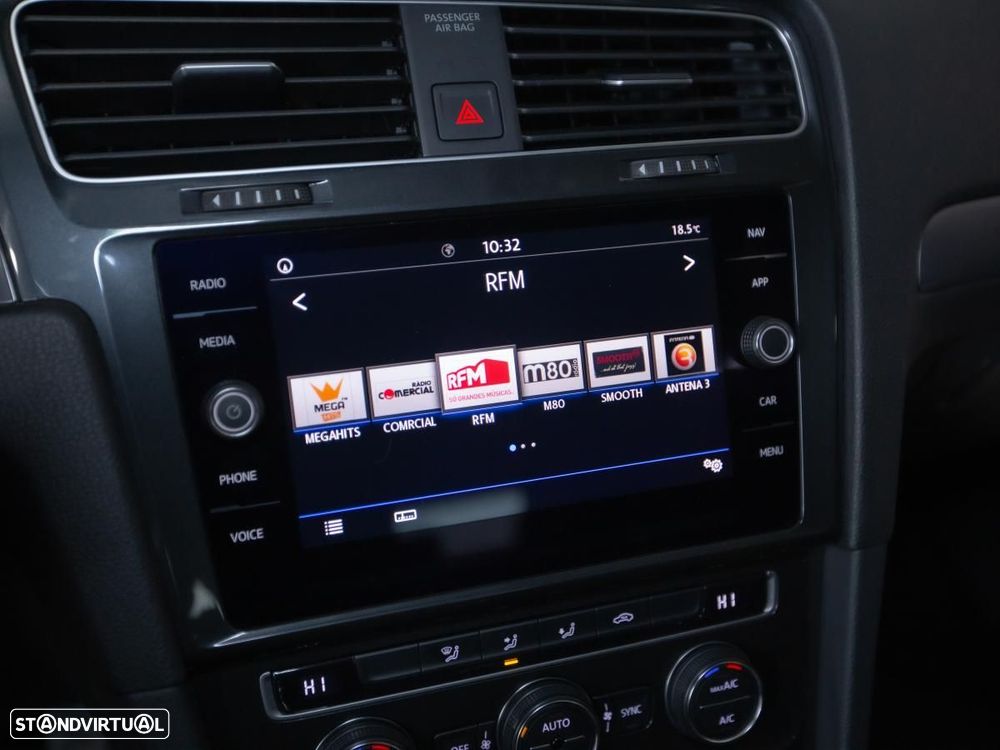 VW Golf Variant 1.6 TDi Confortline - 22