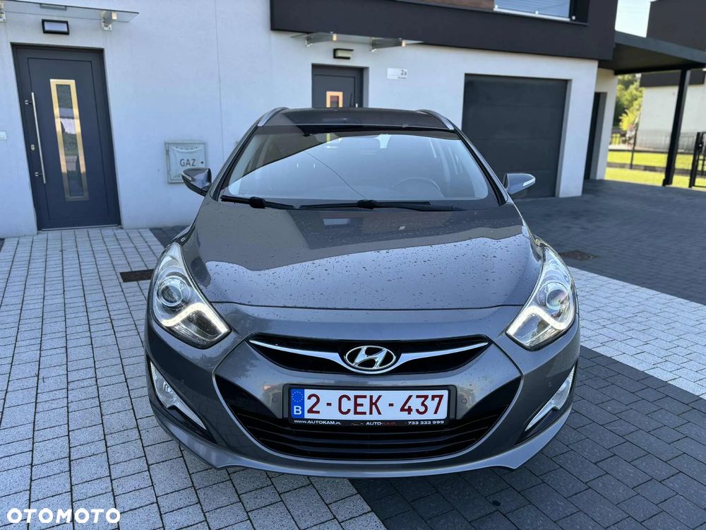 Hyundai i40 1.7 CRDi Comfort + - 19