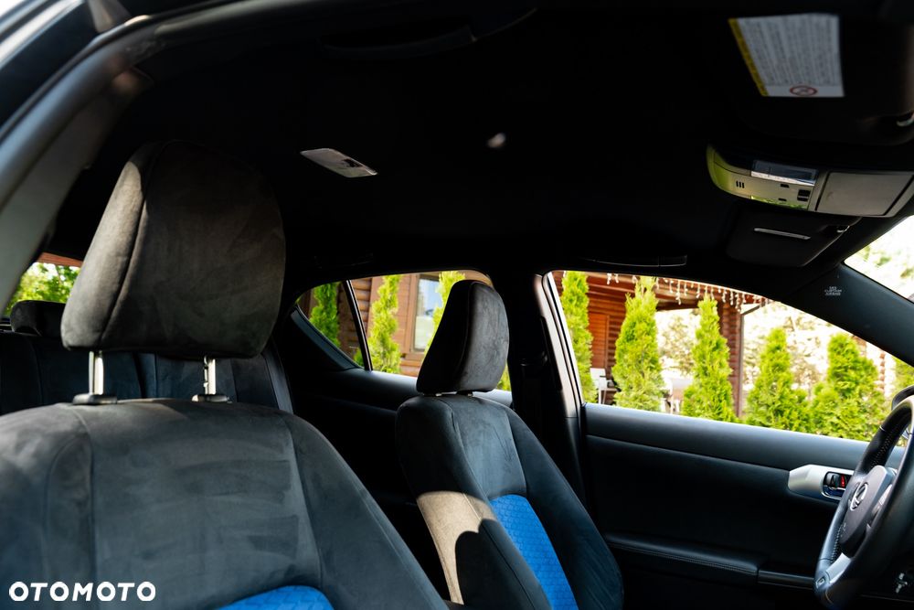 Lexus CT 200h F Sport - 26