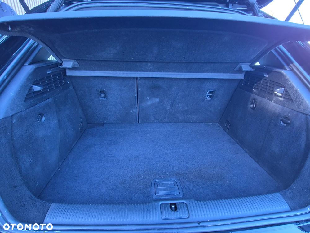 Audi A3 3-drzwiowe 1.4 TFSI S line Sportpaket - 28