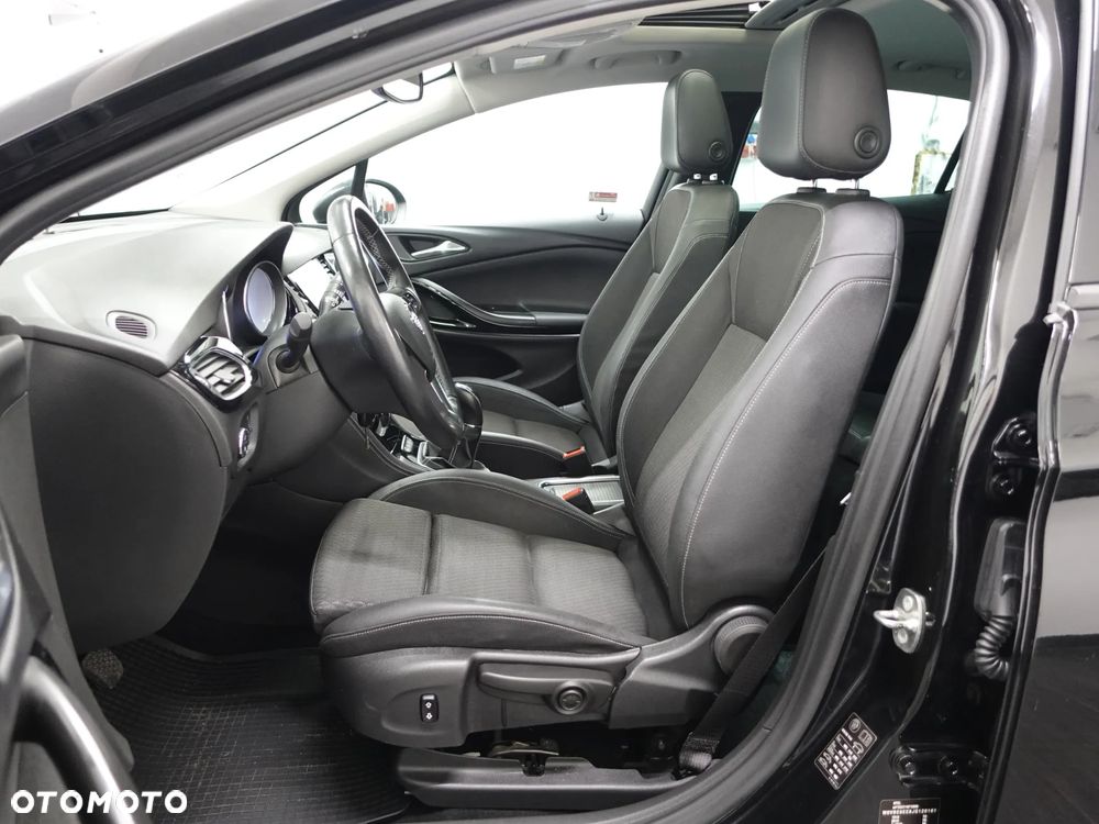 Opel Astra 1.6 BiTurbo D (CDTI) Start/Stop Innovation - 22