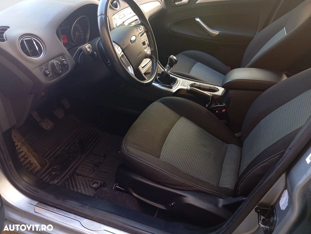 Ford Mondeo 2.0 TDCI Trend - 5