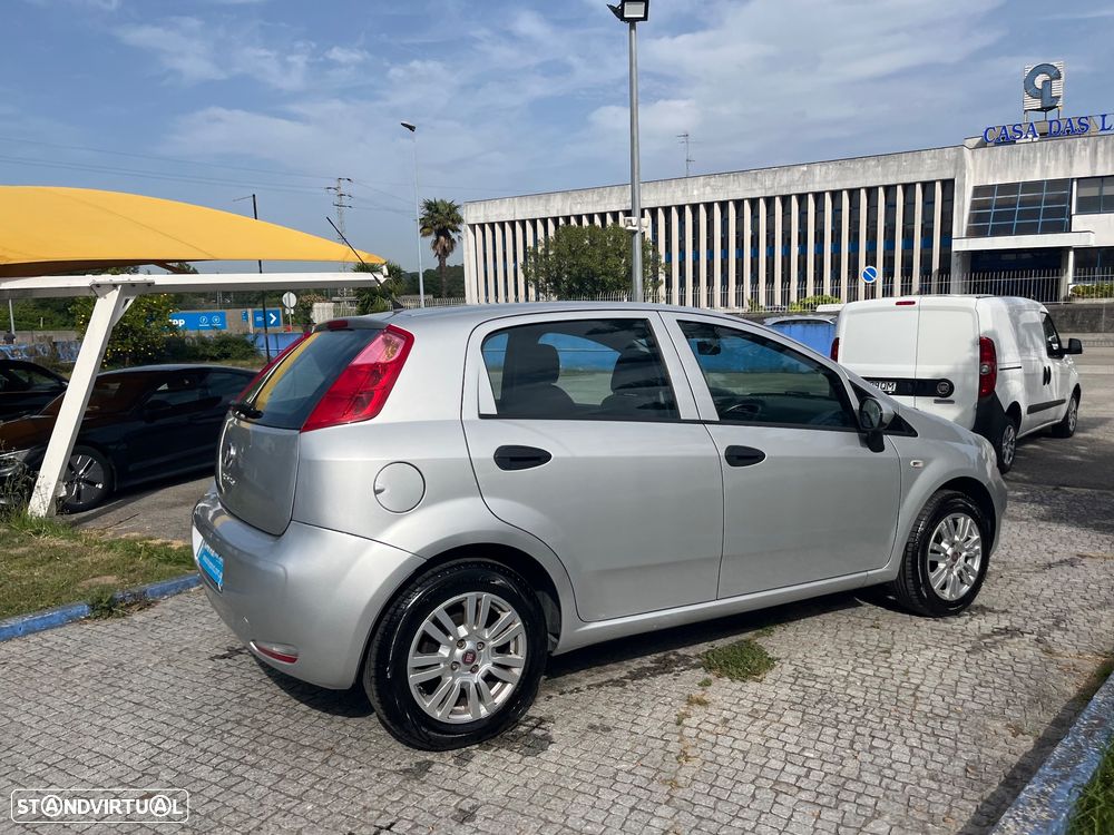 Fiat Punto 1.2 Lounge S&S - 12